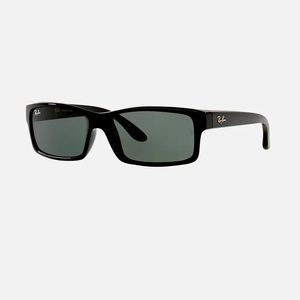 Ray-Ban Polarized Classic Sunglasses